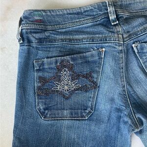 Diesel Jeans LOWKY BC. Rare.
Gold Embroidered Pockets. SZ W27 L30